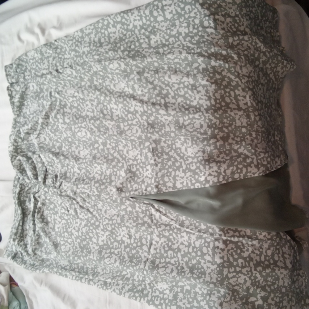 Abercrombie and fitch midi skirt